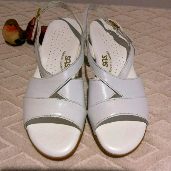 - SAS Tripad comfort leather sandals-NWOT - Picture 2 of 8